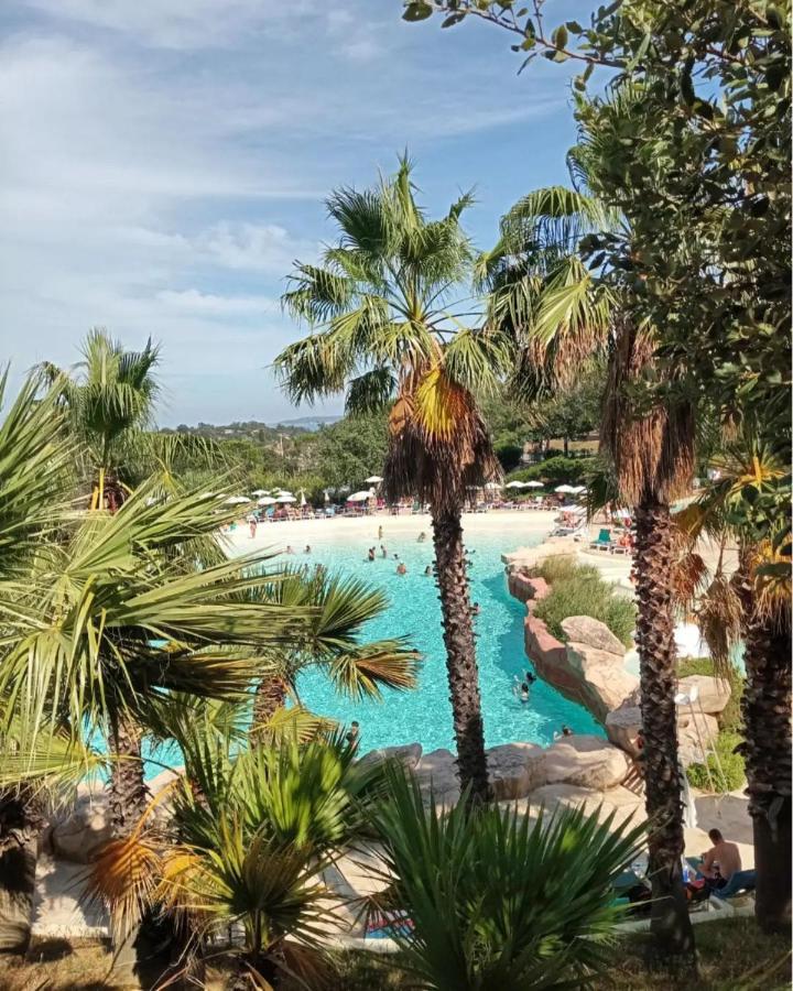 Charmant Appartement Village Restanques De Saint Tropez Grimaud Buitenkant foto