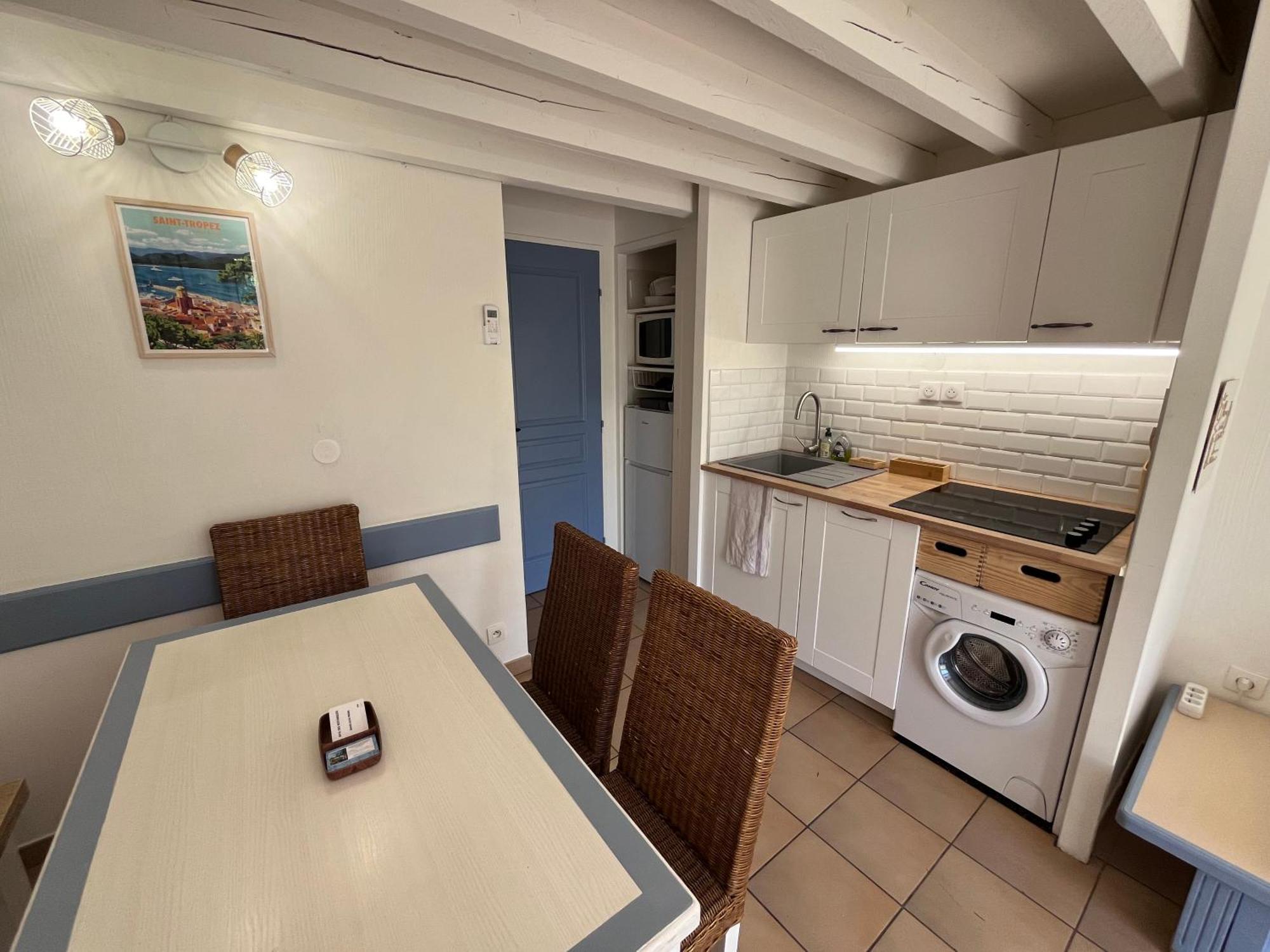 Charmant Appartement Village Restanques De Saint Tropez Grimaud Buitenkant foto
