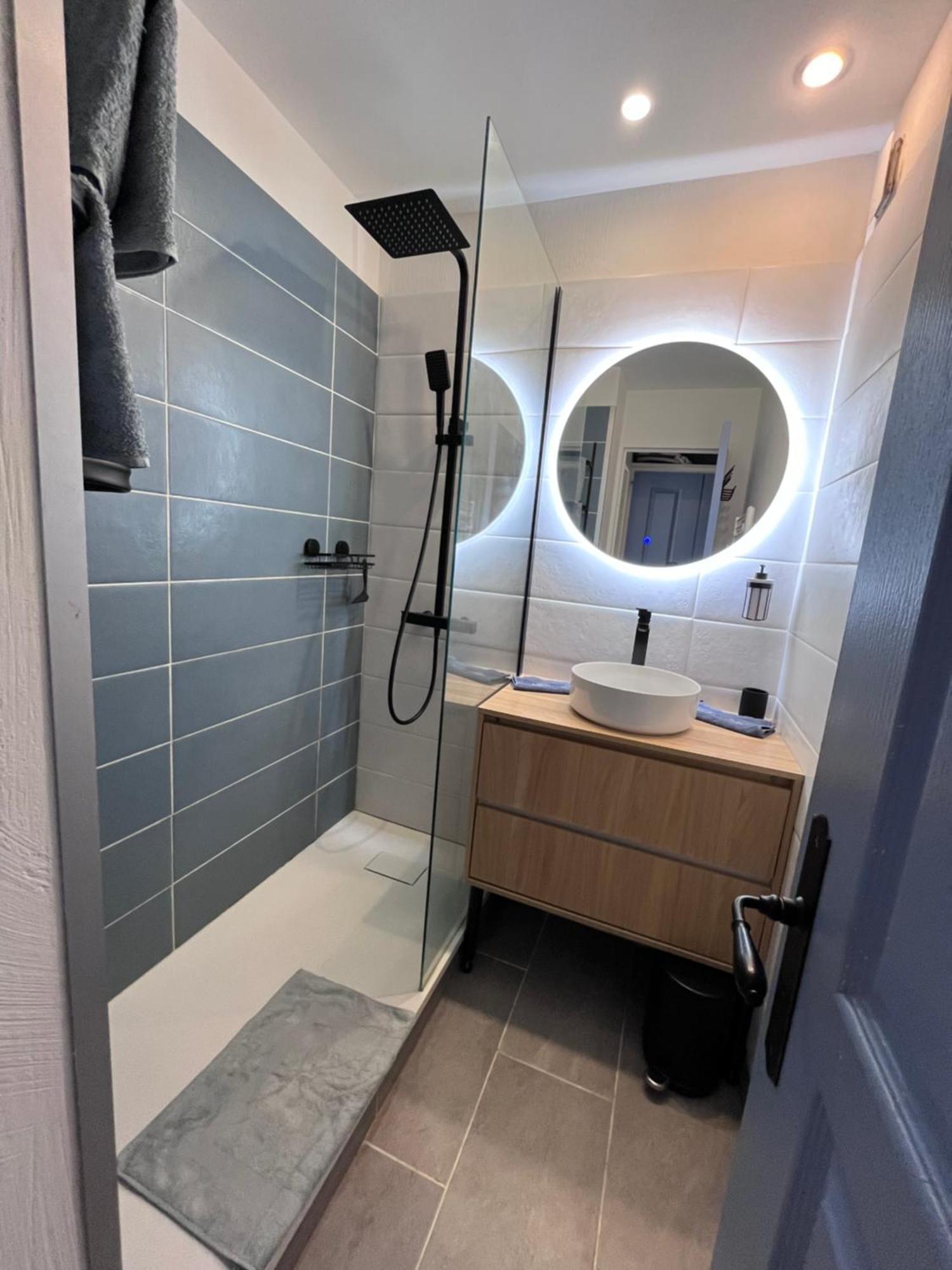 Charmant Appartement Village Restanques De Saint Tropez Grimaud Buitenkant foto