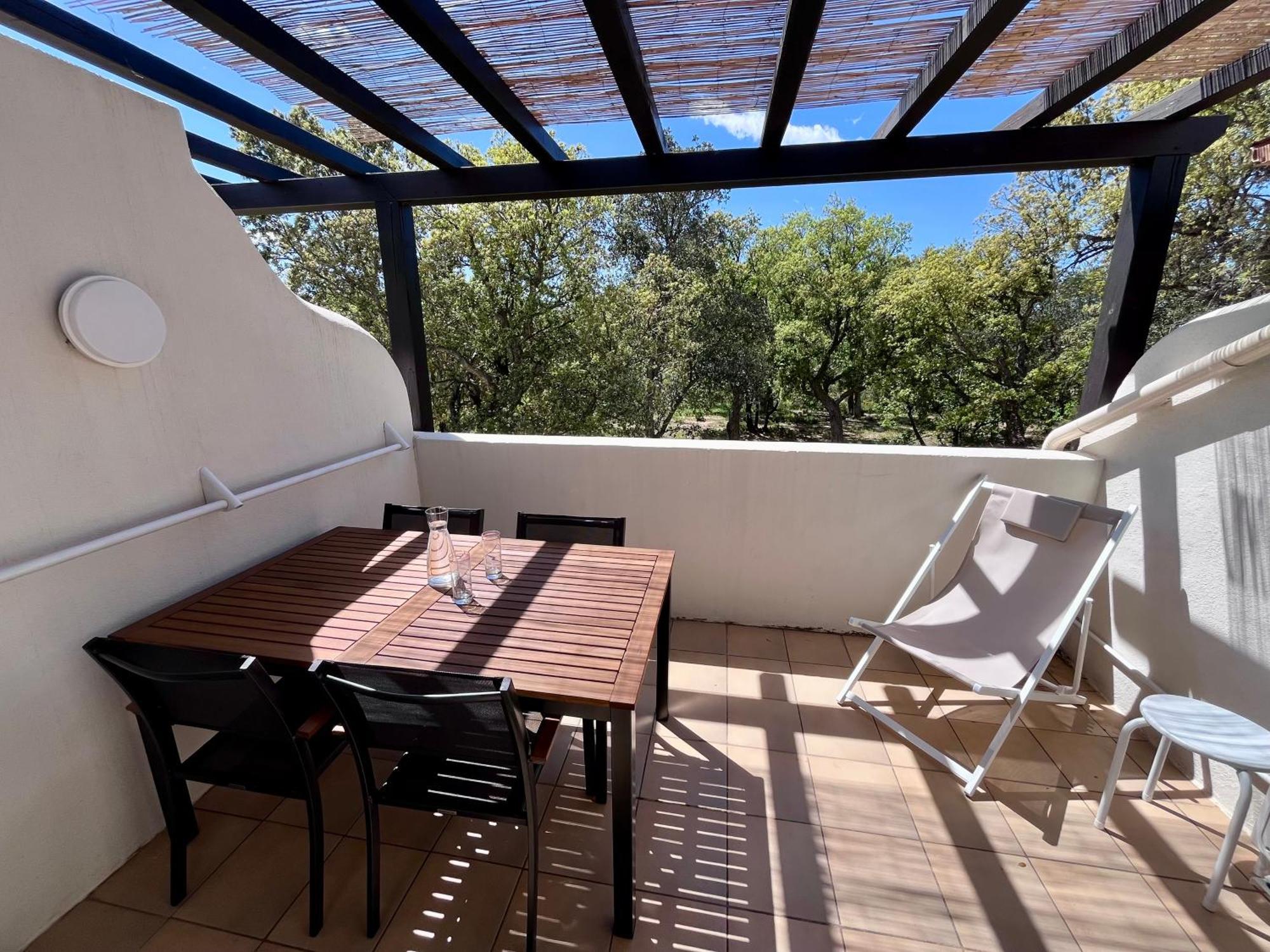 Charmant Appartement Village Restanques De Saint Tropez Grimaud Buitenkant foto